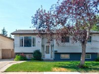 01 1210 Flexman Cres