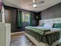 09 1210 Flexman Cres