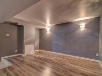 21 1210 Flexman Cres