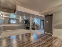 22 1210 Flexman Cres