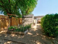 32 1210 Flexman Cres