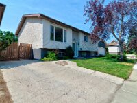 34 1210 Flexman Cres