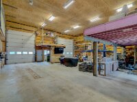 32 17 Longman Rd