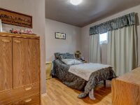 13 180 Osler St