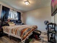 14 245 Edward St