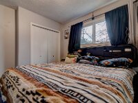 15 245 Edward St