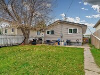 29 245 Edward St