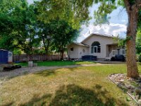 37 25 Elm Bay Lumsden
