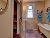 20 2648 Retallack St