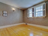 25 2648 Retallack St