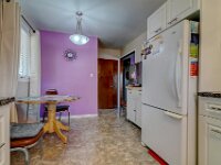 10 320 Froom Cres