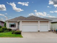 01 3511 Bishop Cres