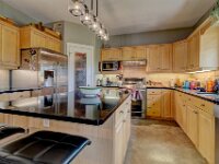 13 3511 Bishop Cres