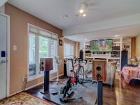 27 3511 Bishop Cres