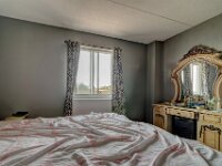 09 522-4045 Rae St