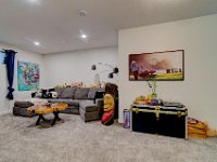44 6224 8th Ave