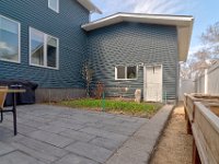 52 6224 8th Ave