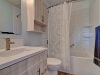 14 6343 Hird Cres