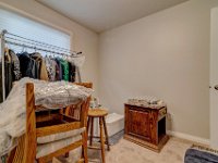 16 6343 Hird Cres