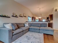 07 751 Bluebird Cres