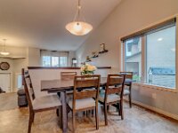 09 751 Bluebird Cres