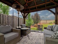 48 751 Bluebird Cres