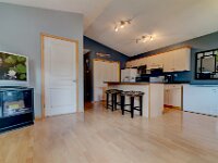 05 908 Connaught St