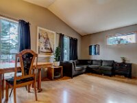 07 908 Connaught St